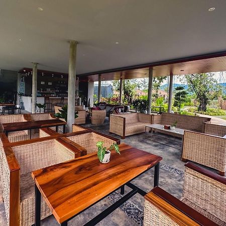 Kampot Tropical Village Exterior photo